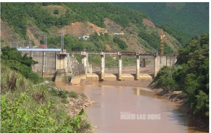 Thủy điện Hồi Xuân có tổng mức đầu tư hơn 3.300 tỉ đồng trên sông Mã đoạn qua xã Phú Xuân, huyện Quan Hóa, tỉnh Thanh Hóa