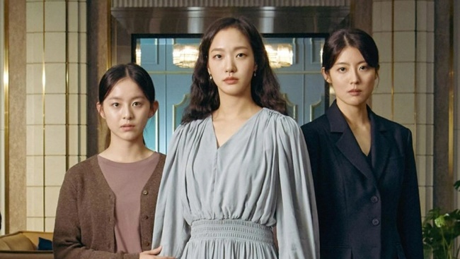 Cục Phát thanh, Truyền hình và Thông tin điện tử đã yêu cầu Công ty Netflix gỡ bỏ series