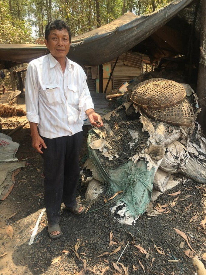 “Họ kiếm cớ dồn chúng tôi vào đường cùng, quyết triệt sinh kế”, ông Ngà tố cáo.