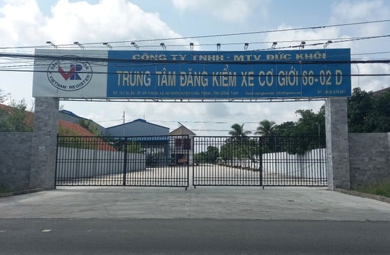 Trung tâm đăng kiểm 66-02D đã bị tạm đình chỉ hoạt động từ ngày 19-10. Ảnh: QUỐC BÌNH