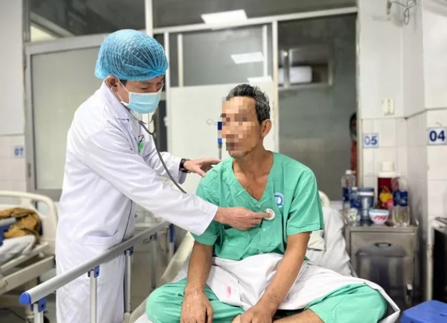 Bệnh nhân K. thoát chết kỳ diệu nhờ được các y bác sĩ cấp cứu kịp thời.