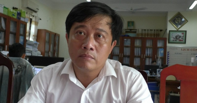 Ông Nguyễn Bá Tâm, giám đốc BQL dự án trả lời báo chí