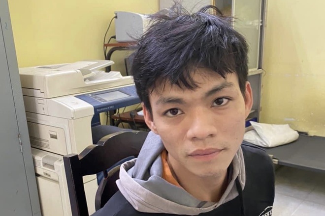 Vinh tại cơ quan công an. Ảnh: CACC