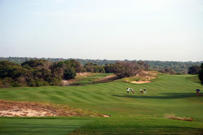 Sân Golf The Bluffs Hồ Tràm được VĐV đánh giá cao.