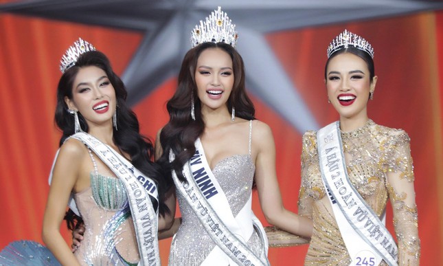 Miss Universe Vietnam không tiếp tục sử dụng tên gọi Hoa hậu Hoàn vũ Việt Nam.