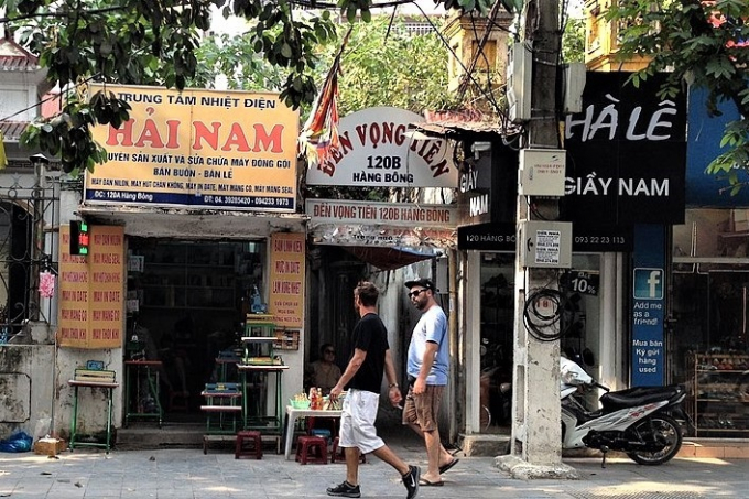 Căn hộ diện tích hơn 29 m2 trên diện tích đất sử dụng chung tại 120B Hàng Bông có giá khởi điểm hơn 1,4 tỷ đồng. Ảnh: Wikimedia.