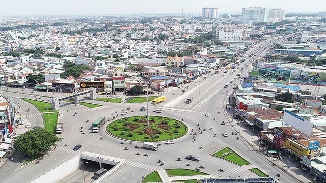 Thành phố Biên Hòa chuyển sang mô hình “đô thị dịch vụ và công nghiệp”.