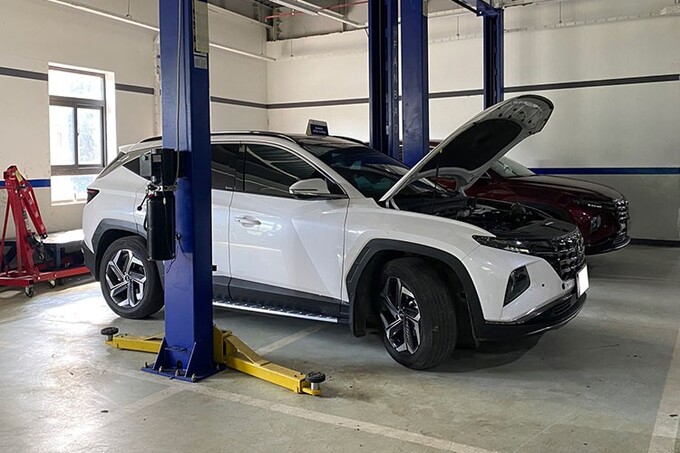 Chiếc xe SUV Hyundai Tucson mới chạy được 20.000 km đã lỗi động cơ, chủ xe sốc nặng vì nguy cơ phải bổ máy.