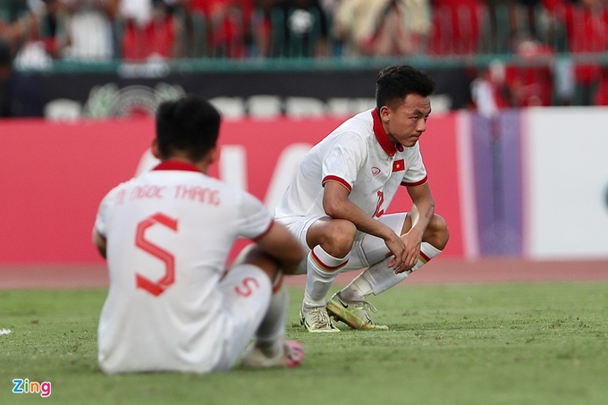 Hàng thủ U22 Việt Nam sẽ có thêm bài học sau SEA Games 32. Ảnh: Bảo Ngọc.