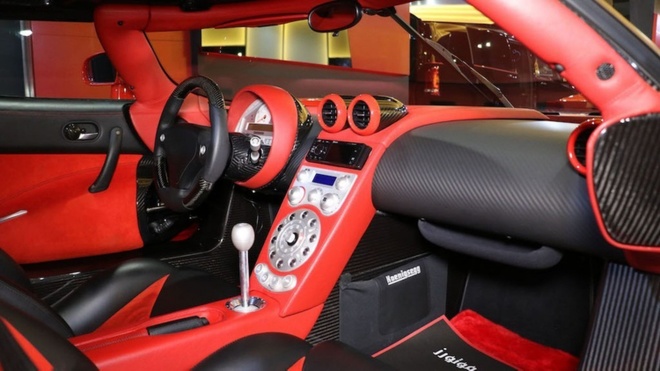 Koenigsegg_CCX_lo_dien_viet_nam_2