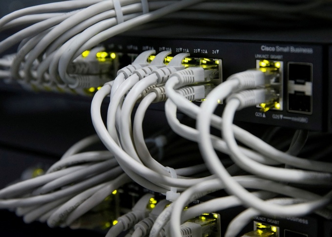 Internet 10 Gbps sắp được triển khai ở Việt Nam lần đầu tiên. Ảnh: Reuters.