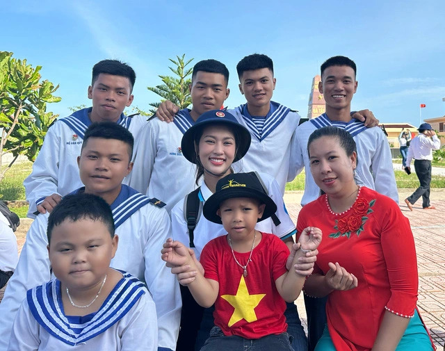 hoa-hau-doan-thien-an-9-16861388679861308978415