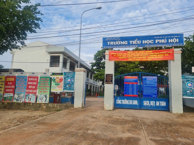 gói thầu số 01: Xây lắp thuộc dự án Đầu tư hoàn chỉnh Trường Tiểu học Phú Hội, huyện Nhơn Trạch, ACC THÀNH NHƠN trúng thầu với vai trò độc lập trị giá 11.625.242.000đ