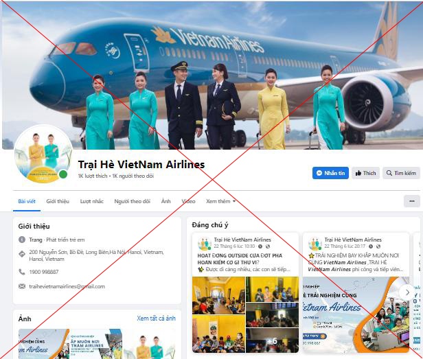 KINH DOANH HÀNG KHÔNG - DU LỊCH Vietnam Airlines bị giả mạo bán dịch vụ trại hè hàng không Diệu Thanh Thứ ba, 27/6/2023 15:03 (GMT+7)Một số trang mạng xã hội đã giả mạo Vietnam Airlines để bán dịch vụ trại hè, hướng nghiệp hàng không và còn chạy quảng cáo để tiếp cận với nhiều khách hàng. Các em nhỏ tham gia hoạt động hướng nghiệp hàng không của Vietnam Airlines. Ảnh: VNA. Mới đây, Vietnam Airlines cho biết đã phát hiện một số trang mạng xã hội sử dụng trái phép hình ảnh của hãng để quảng bá và bán các chương trình trải nghiệm hướng nghiệp hàng không. Chương trình trải nghiệm hướng nghiệp hàng không là hoạt động do Vietnam Airlines phối hợp với đối tác VietFuture thực hiện nhằm định hướng nghề nghiệp cho các em học sinh thông qua trải nghiệm quá trình đào tạo, nghiệp vụ thực tế của ngành hàng không. Lợi dụng sức hút của chương trình, một số trang mạng xã hội đã giả mạo Vietnam Airlines để bán dịch vụ trại hè, hướng nghiệp hàng không. Các trang này gây nhầm lẫn cho khách hàng bằng cách sử dụng hình ảnh cán bộ, nhân viên, máy bay, logo của Vietnam Airlines, tạo nhiều bài viết chi tiết và chạy quảng cáo kèm khuyến mãi hấp dẫn trên mạng xã hội. quang cao, huong nghiep, hang khong anh 1 Một fanpage giả mạo chương trình hướng nghiệp của Vietnam Airlines. Ảnh: HVN.