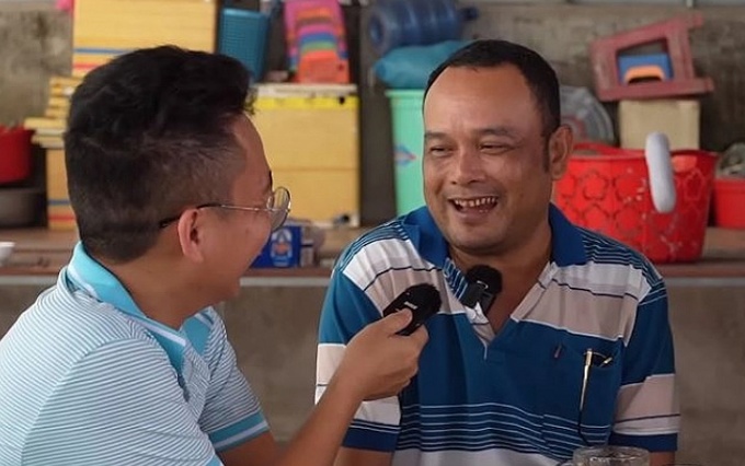 là một tỷ phú nông dân, anh Sung vẫn sống như một nông dân, giản dị và khiêm nhường.