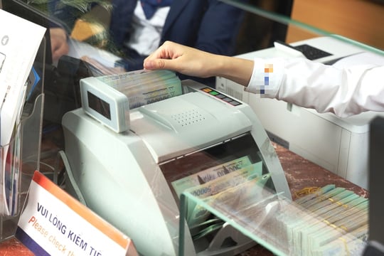Giao dịch chuyển khoản từ 500 triệu đồng trở lên phải báo cáo theo quy định