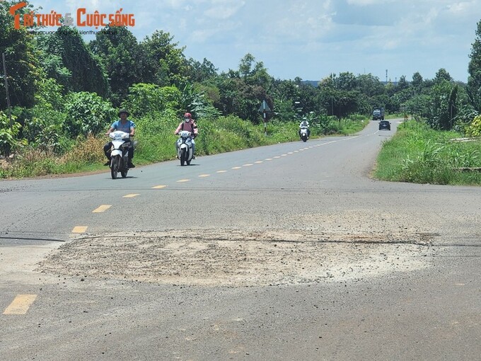 Dự án đường song hành Quốc lộ 20, đoạn qua thị trấn Dầu Giây, huyện Thống Nhất (từ km0 + 195 đến km1+795), do UBND huyện Thống Nhất làm chủ đầu tư.