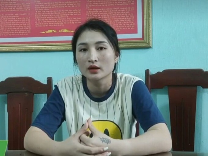 Phạm Thị Mỹ Duyên tại cơ quan công an. Ảnh: Công an Cẩm Thủy