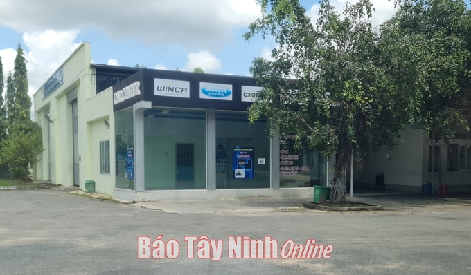 Trung tâm đăng kiểm xe cơ giới 70.01S (phường Ninh Sơn, TP. Tây Ninh tạm dừng hoạt động sau khi Giám đốc Công ty bị khởi tố. Ảnh chụp sáng 8.9.2023. Ảnh: Đ.T