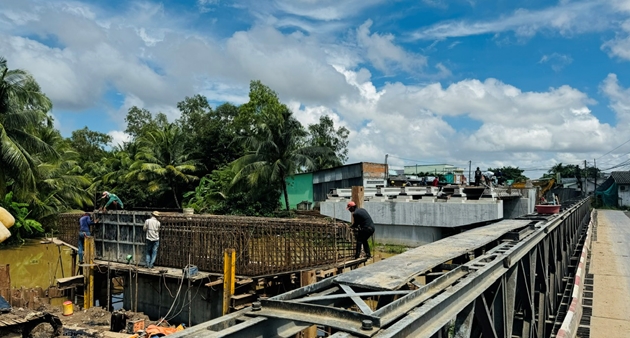 Gói thầu thi công xây dựng công trình cầu An Nô và Lắc Bưng có hiện tượng không bảo đảm an toàn lao động