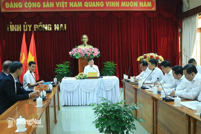 Ủy viên Trung ương Đảng, Bí thư Tỉnh ủy Nguyễn Hồng Lĩnh kết luận buổi làm việc