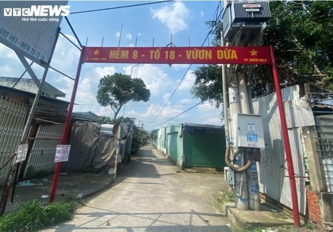 Khu phố Vườn Dừa thuộc phường Phước Tân - nơi đang có 200 trường hợp nhà xây không phép.