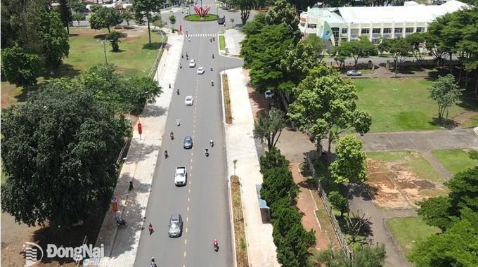 Tuyến đường Hùng Vương (TP.Long Khánh) được ngầm hóa hạ tầng kỹ thuật