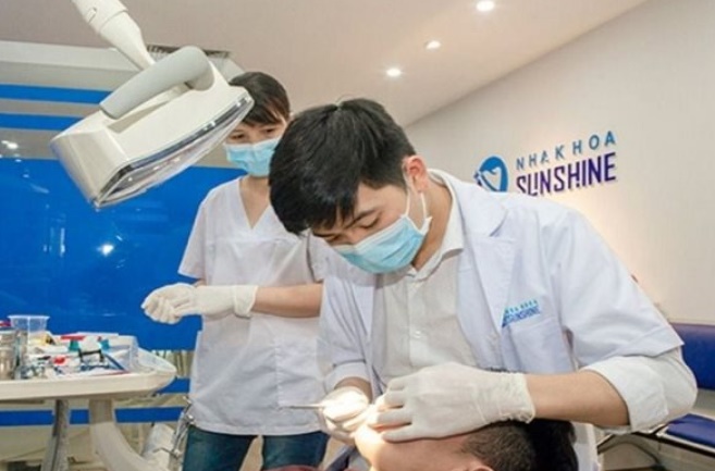 Nha khoa SunShine bị phạt 135 triệu đồng do không có giấy phép