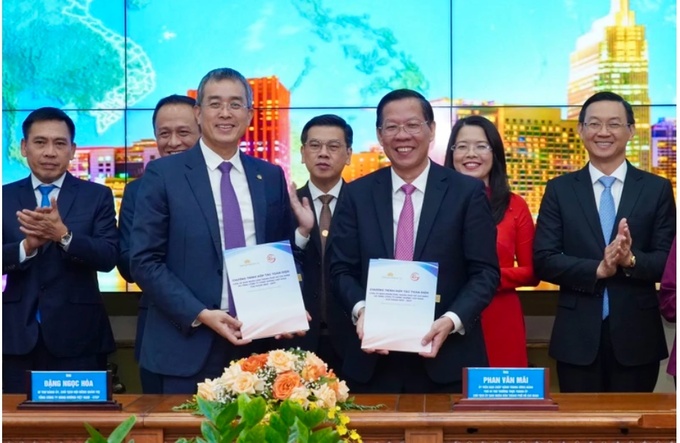 UBND Thành phố Hồ Chí Minh và Tổng Công ty Hàng không Việt Nam - Vietnam Airlines ký kết Chương trình hợp tác toàn diện giai đoạn 2023-2027.