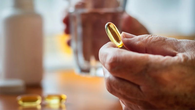 Việc uống omega-3 mỗi ngày hay không còn phụ thuộc vào nhu cầu cũng như tình trạng sức khỏe của mỗi người.