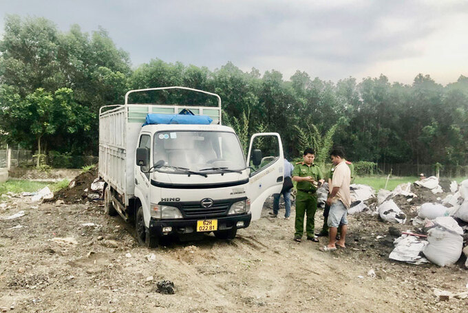 Từ thông tin P.V cung cấp, lực lượng chức năng nhanh chóng có mặt tại hiện trường xử lý vụ việc