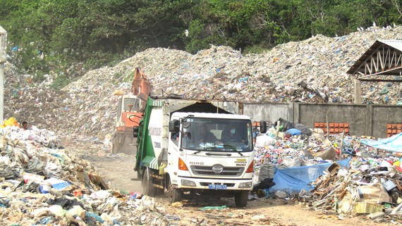 Khu vực Bãi Nhát, huyện Côn Đảo (dự án Nhà máy rác Côn Đảo).