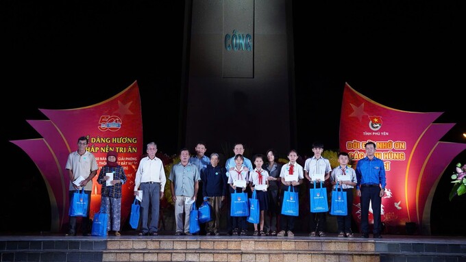 Tỉnh Đoàn Phú Yên thăm hỏi, tri ân cựu chiến binh, gia đình chính sách