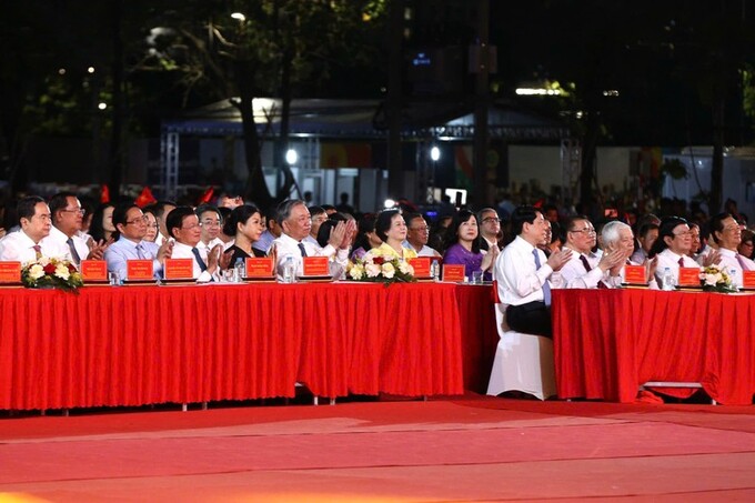 Tổng Bí thư Tô Lâm và các đại biểu dự chương trình.