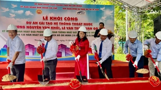 Khởi công xây dựng hệ thống thoát nước đường Nguyễn Văn Khối (quận Gò Vấp). Ảnh: QUỐC HÙNG