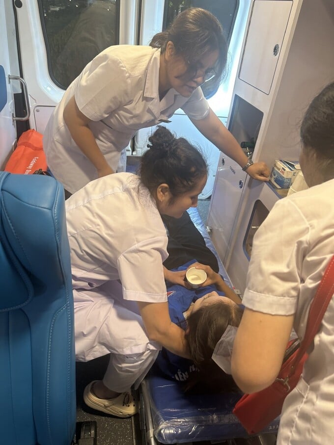 Các trường hợp cán bộ, chiến sĩ, thanh niên tình nguyện, hay nhân dân khi gặp sự cố đều được nhân viên y tế cấp cứu và xử trí kịp thời.