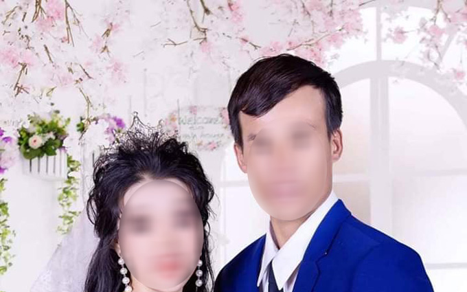 Chị T bỏ đi sau 4 ngày cưới cùng 2 lượng vàng nhà chồng cho. Trong ảnh: Ảnh cưới của 2 vợ chồng chị T.