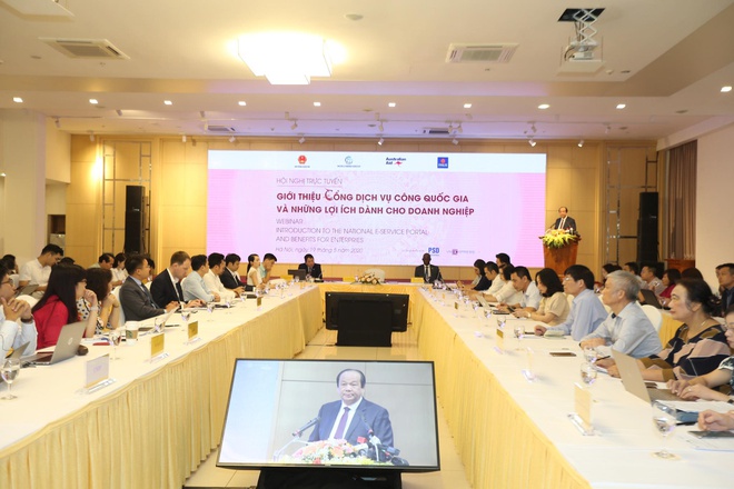 oàn cảnh hội nghị. Ảnh: Nguyễn Nam.