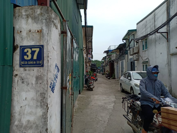 Xây dựng nhà ở trái phép trên đất nông nghiệp tồn tại nhiều năm phải kể đến khu dân cư tại ngách số 6 - 6A; số 37 Đường Hoa (phường Quảng An)...
