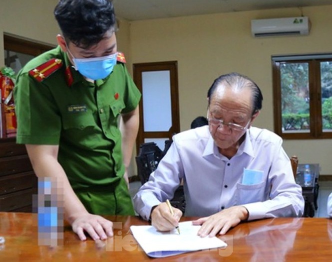Ông Nguyễn Văn Minh được tại ngoại hầu tra vì sức khỏe yếu