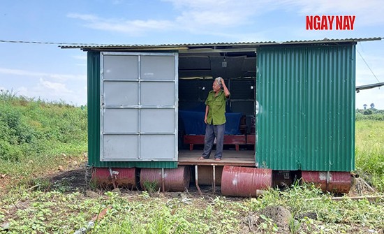 Người dân rất cần được cấp Giấy CNQSD đất để được yên tâm. Ảnh: Xuân Thời