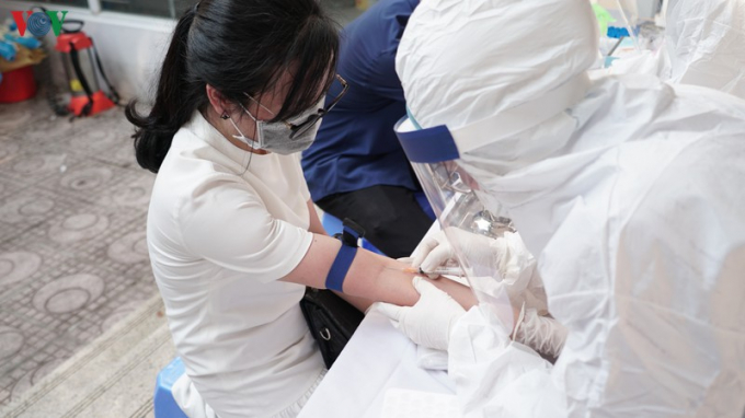 Xét nghiệm sàng lọc Covid 19 tại Hà Nội