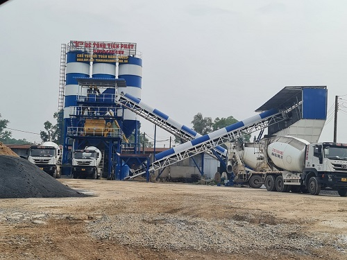 Hạt động nghiền trộn gây tiếng ồn lớn ảnh hưởng đến các hộ dân