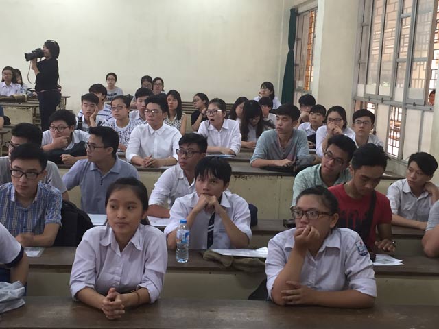 Sở GD-ĐT Hà Nội yêu cầu các trường cho các lớp ôn tập văn hóa, dạy phụ đạo bắt đầu sau ngày 1/8/2016.