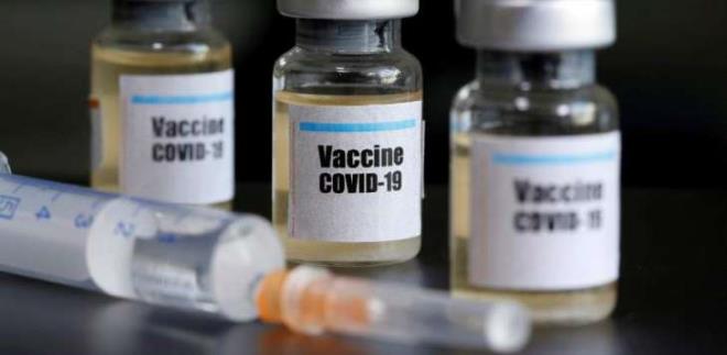 Trung Quốc và nhiều nước đang chạy đua trong cuộc chiến bào chế vaccine COVID-19. (Ảnh: Reuters)