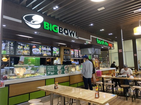 Một cửa hàng tại sân bay Tân Sơn Nhất