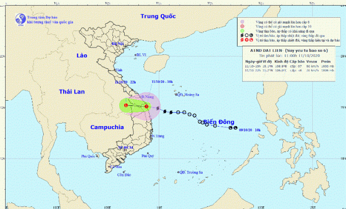 Bão số 6 đã suy yếu thành áp thấp nhiệt đới khi đi vào đất liền các tỉnh Quảng Nam-Quảng Ngãi vào 10 giờ trưa ngày 11-10. Ảnh: KTTVQG