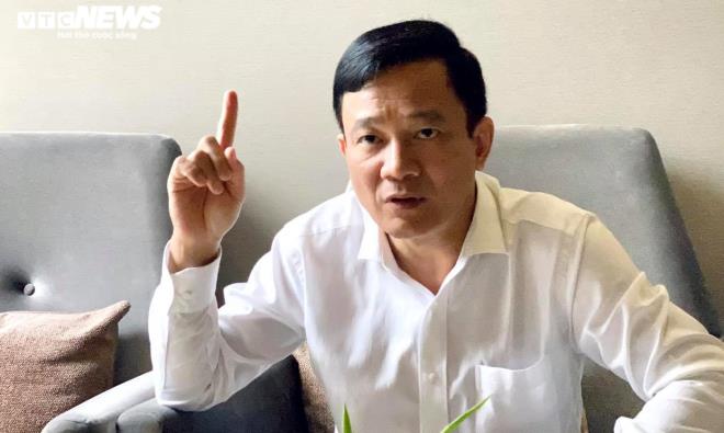 Ông Lê Vinh Danh - cựu Hiệu trưởng Đại học Tôn Đức Thắng trả lời PV VTC News ngày 29/10. (Ảnh: Thy Huệ)