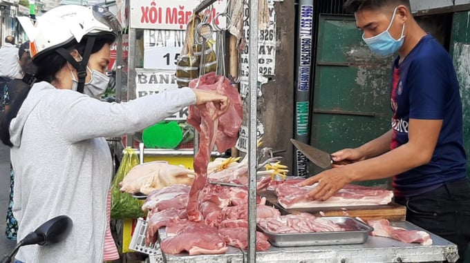 Giá lợn hơi tiếp tục tăng bất chấp những lo ngại dịch bệnh. (Ảnh minh họa)