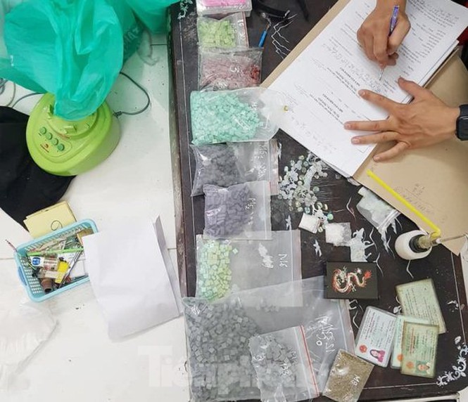 Nhiều ma túy trong căn nhà của Việt